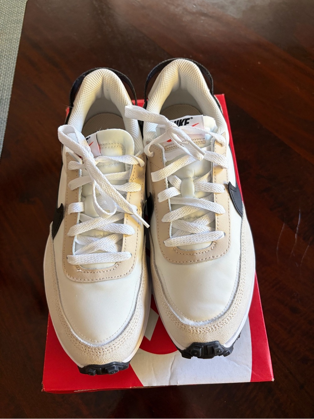Nike Waffle Debut Women’s size 9